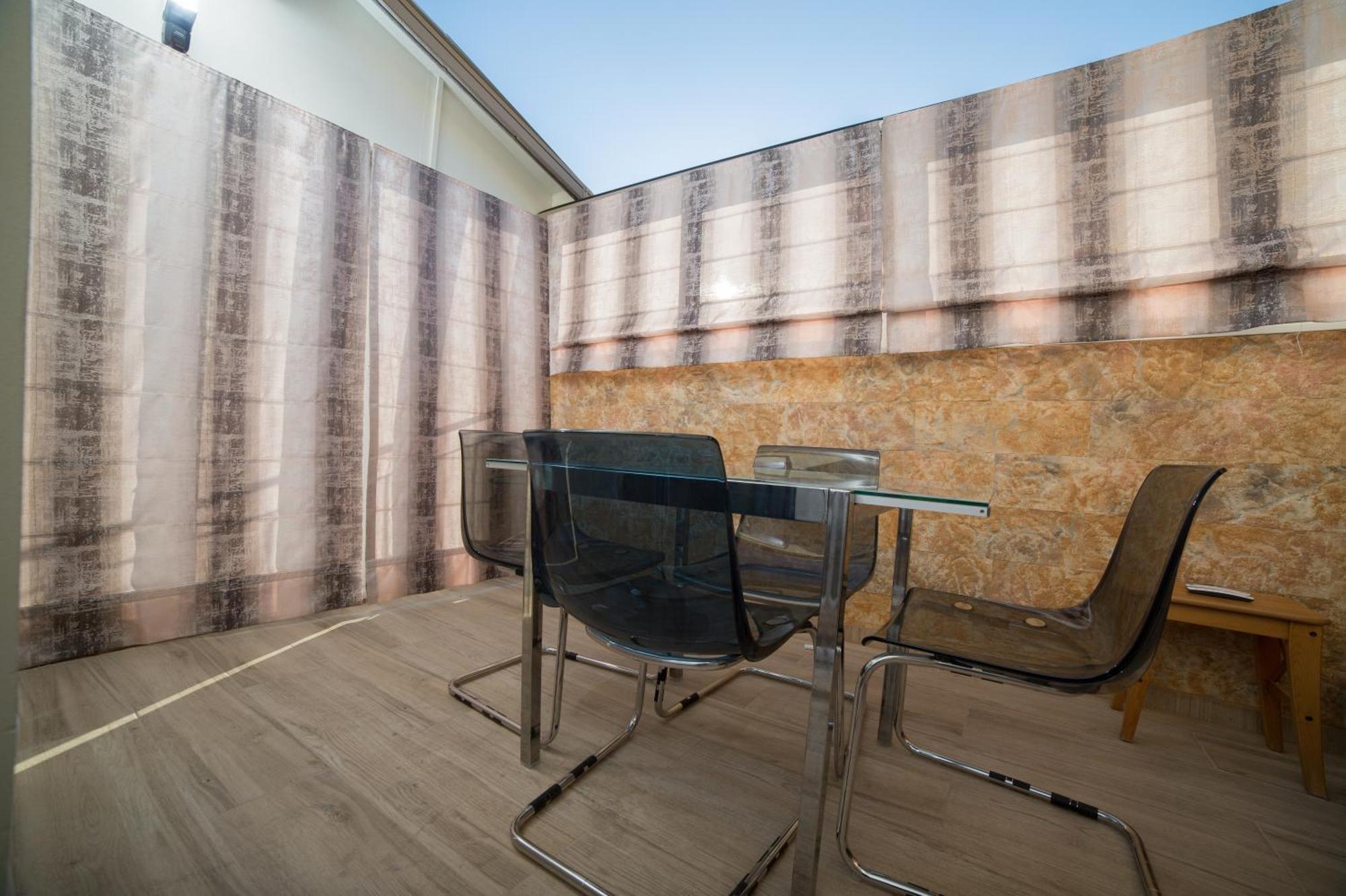 Cosy Apartment With Terrace Near Metro Station Atenas Exterior foto
