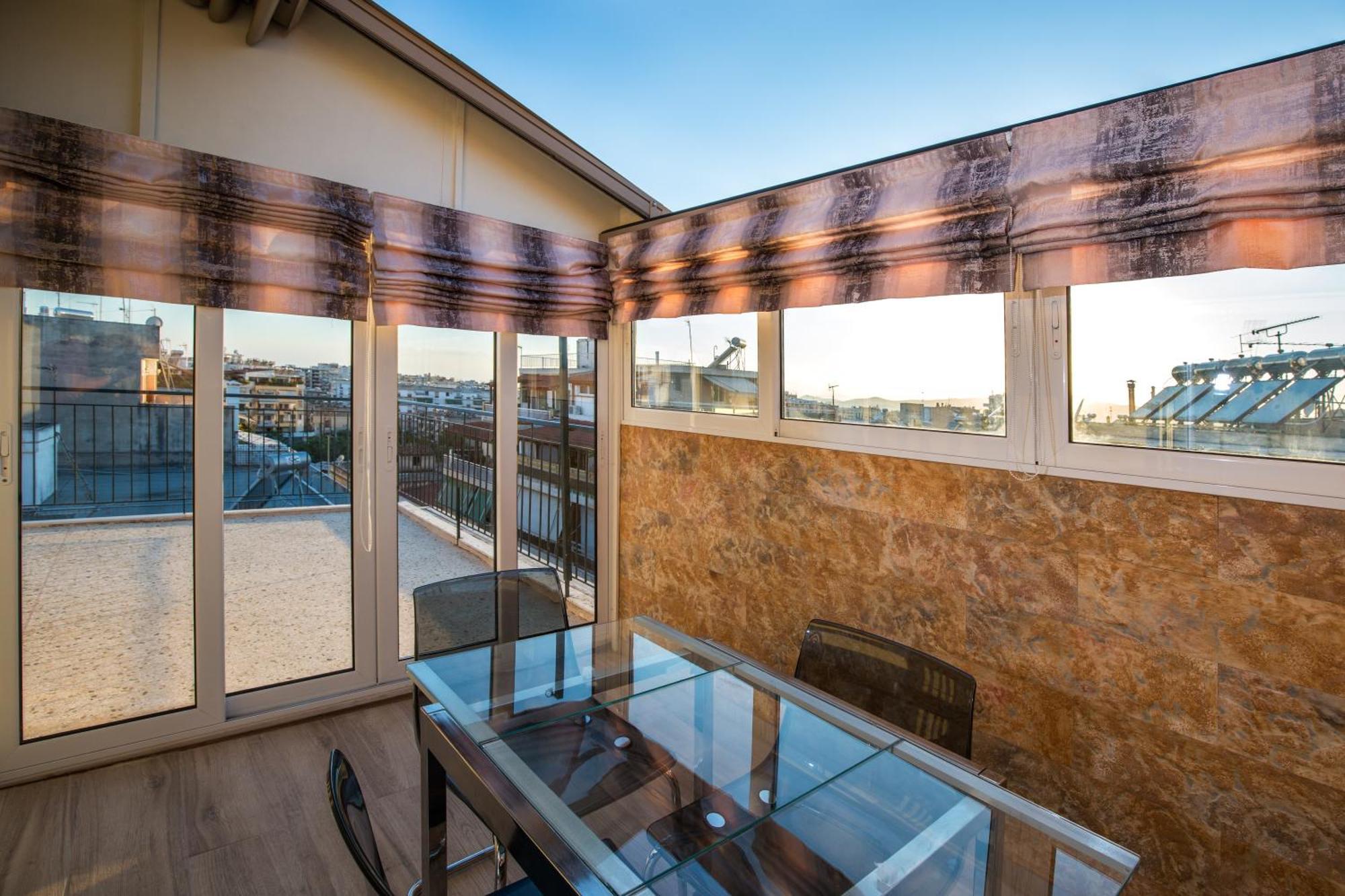 Cosy Apartment With Terrace Near Metro Station Atenas Exterior foto